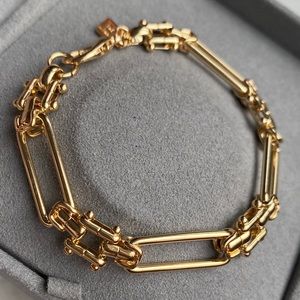 Kenneth Jay Lane Gold Plated Figaro Chain Bracelet